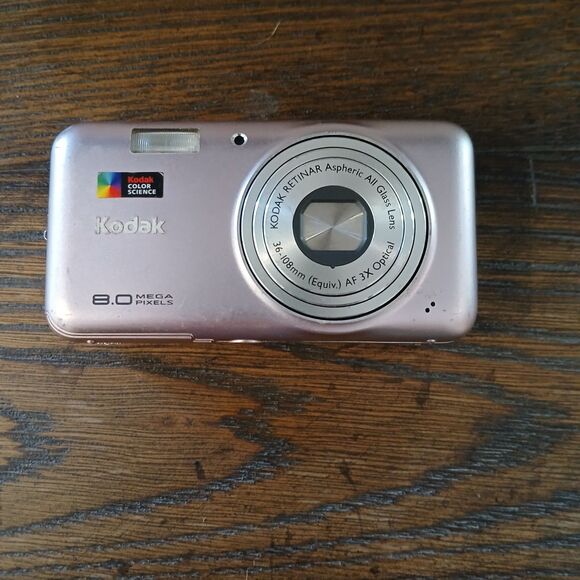 Kodak EasyShare V803 8.0MP Digital Camera Pink For Parts - Picture 1 of 7